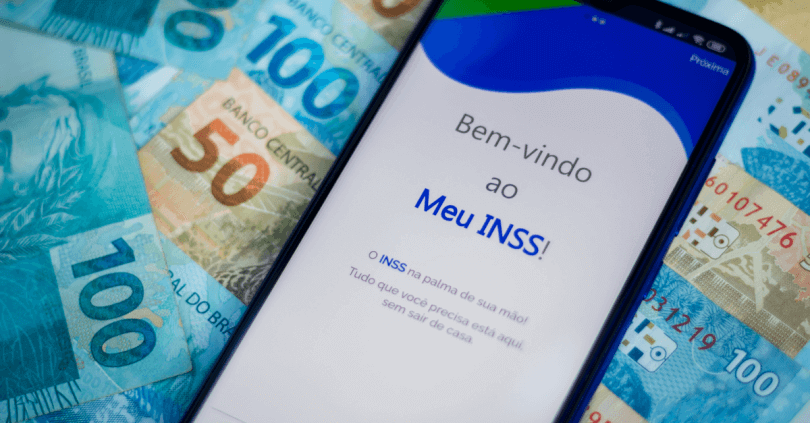 Celular com app do INSS